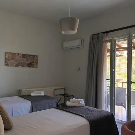 Paxos Rock Appartement *