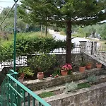 Paxos Rock Gaios