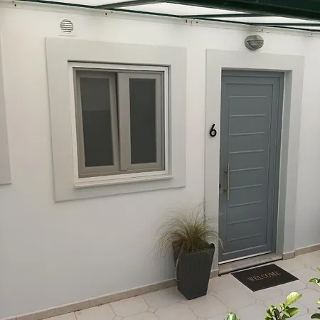 Διαμέρισμα Paxos Rock Γάιος