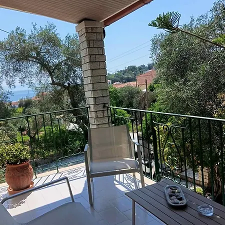 Paxos Rock Γάιος